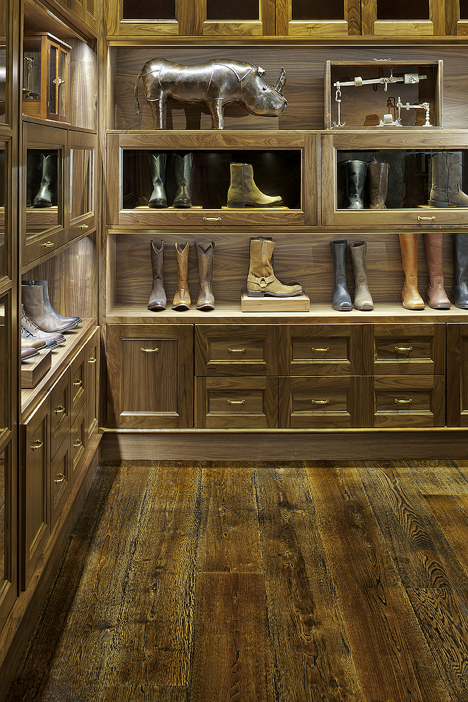 Natural character grade White Oak flooring - Frye Boot Store, Manhattan, NYC.