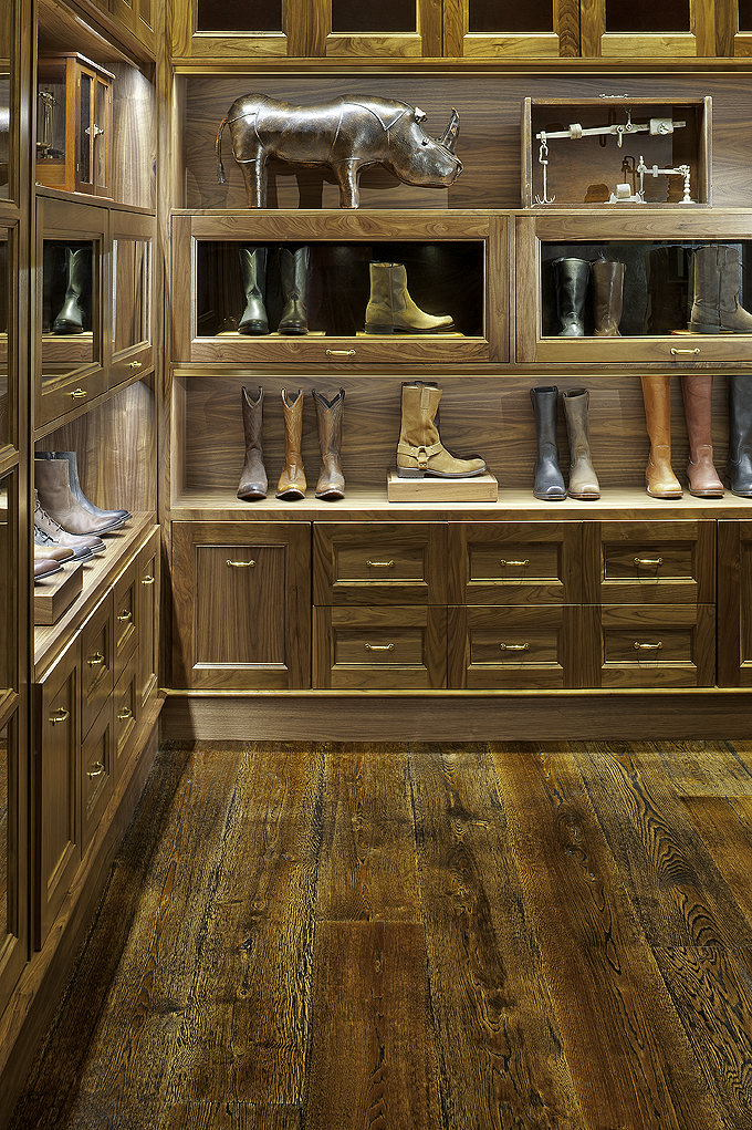 Frye Boot Store - Hull Flooring