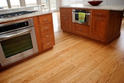 Red Oak Flooring - Select Grade - Curly