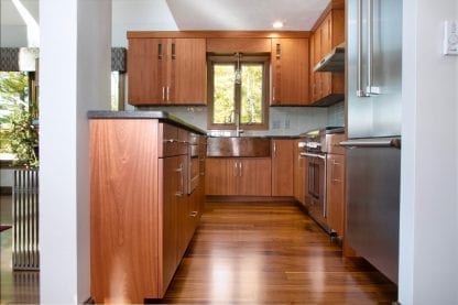 Walnut Rift/Quartered Select Heart